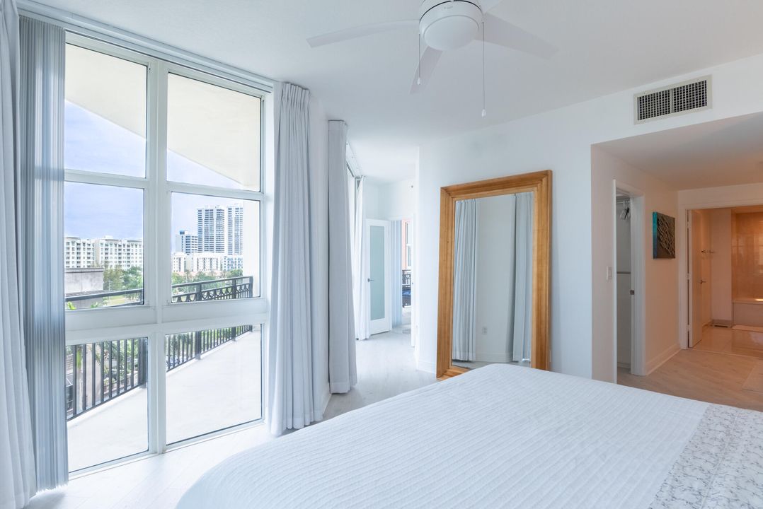 For Rent: $6,725 (2 beds, 2 baths, 1582 Square Feet)