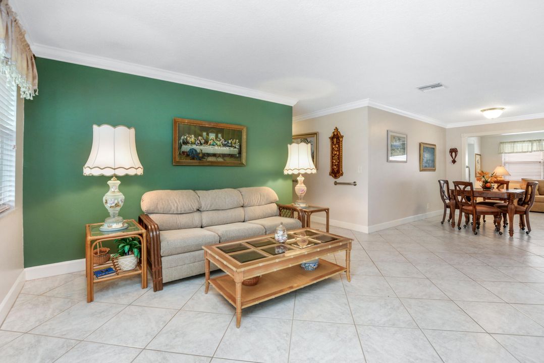 На продажу: $299,000 (2 спален, 2 ванн, 1527 Квадратных фут)