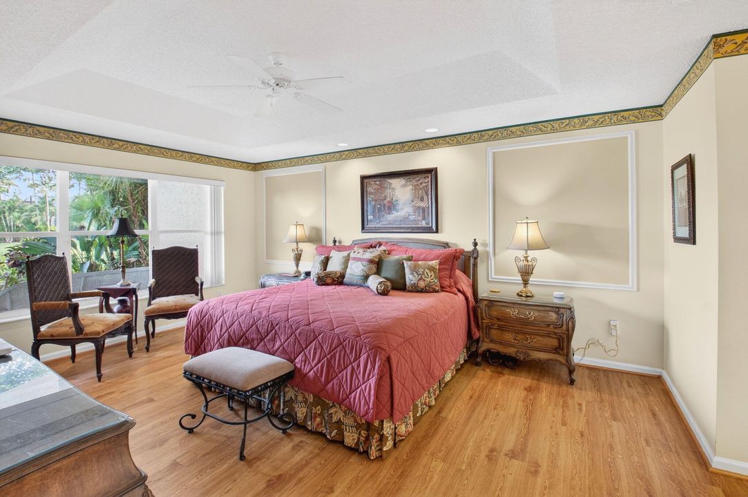 For Sale: $550,000 (3 beds, 2 baths, 1741 Square Feet)