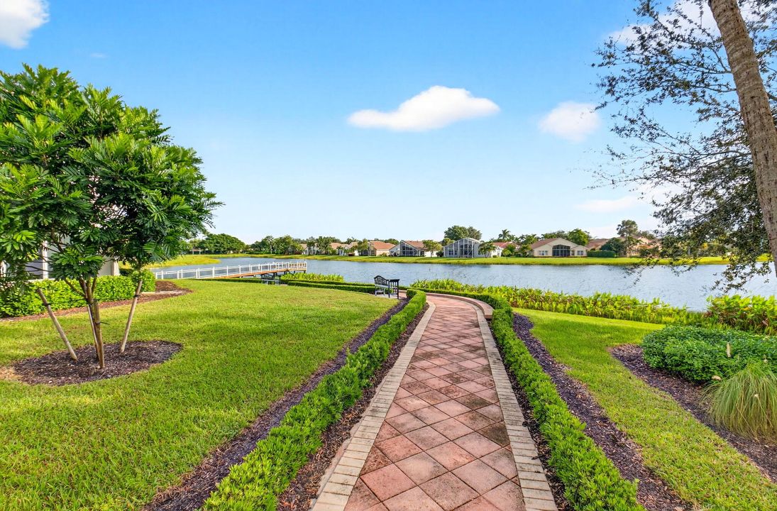 For Sale: $550,000 (3 beds, 2 baths, 1741 Square Feet)