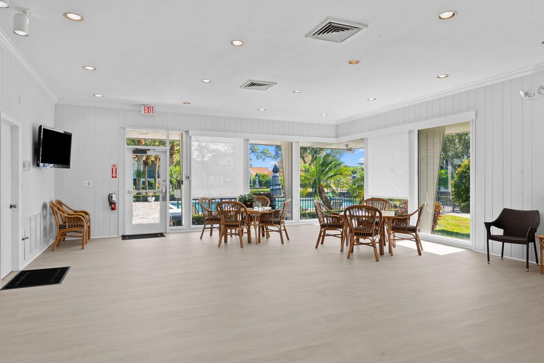 待售: $275,000 (1 贝兹, 1 浴室, 750 平方英尺)