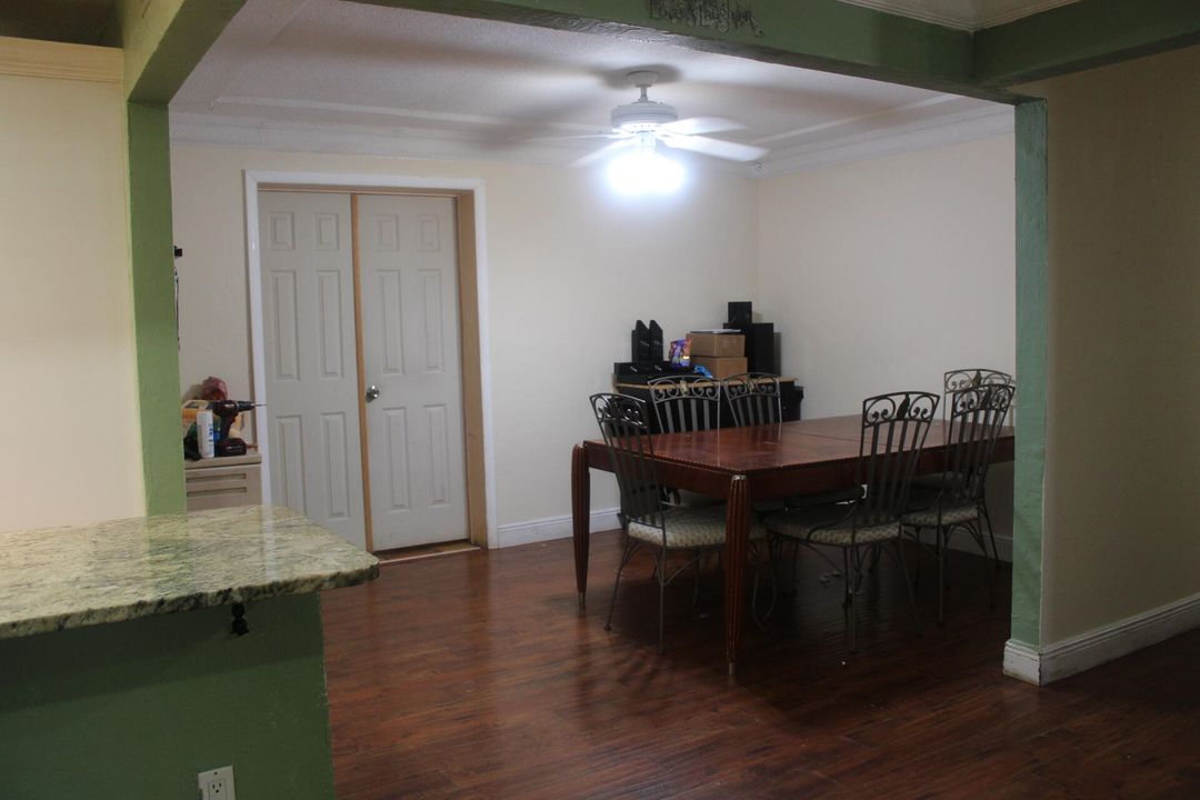 For Sale: $645,000 (2 beds, 2 baths, 1709 Square Feet)