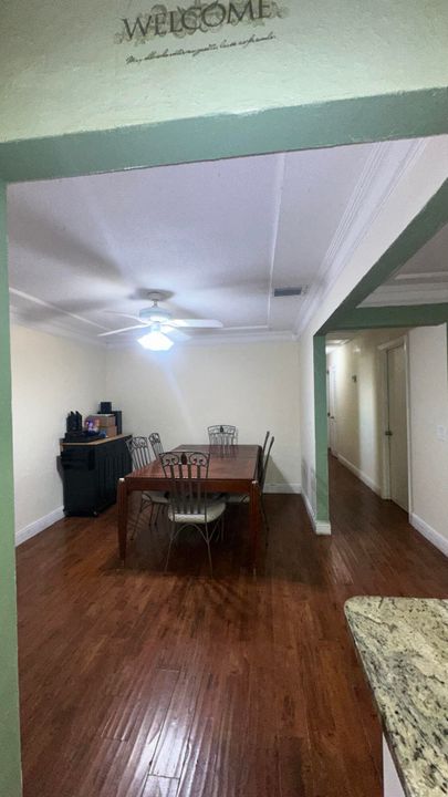 For Sale: $645,000 (2 beds, 2 baths, 1709 Square Feet)