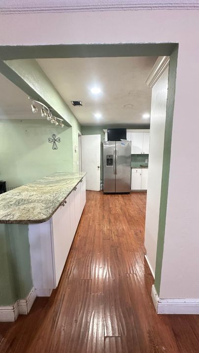 For Sale: $645,000 (2 beds, 2 baths, 1709 Square Feet)