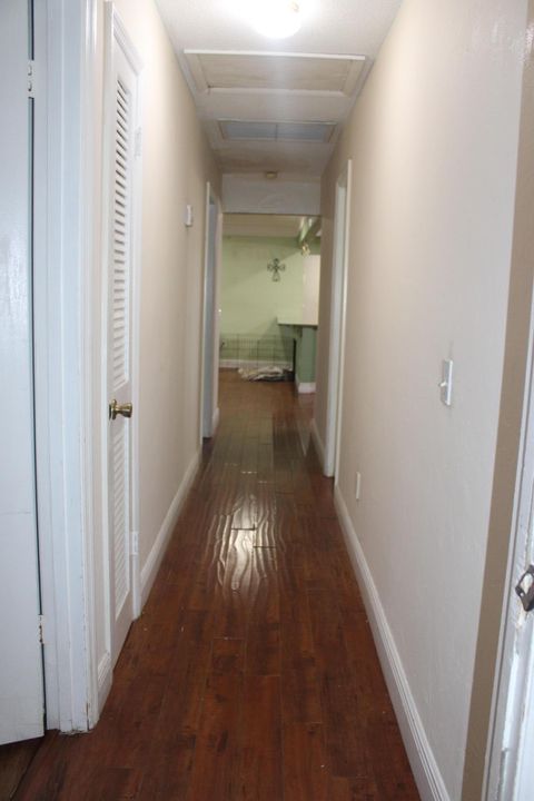 For Sale: $645,000 (2 beds, 2 baths, 1709 Square Feet)