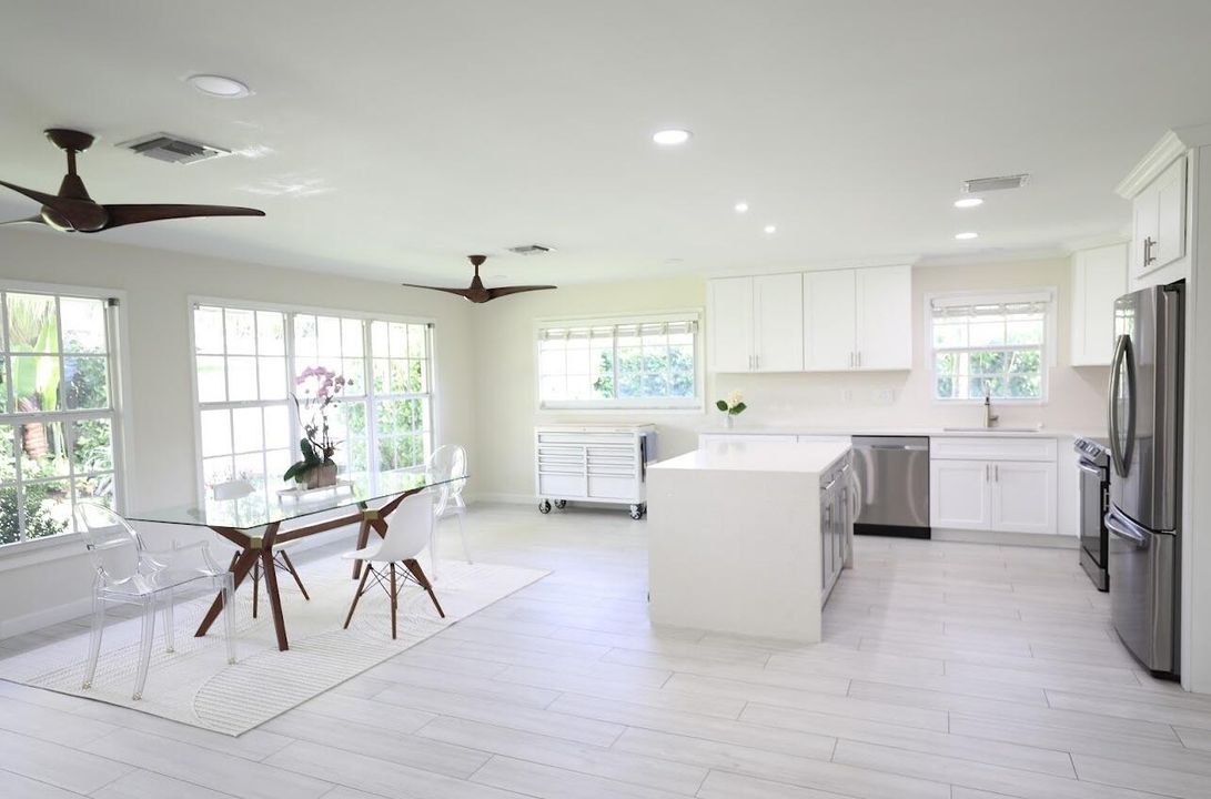 For Sale: $1,050,000 (3 beds, 2 baths, 2104 Square Feet)