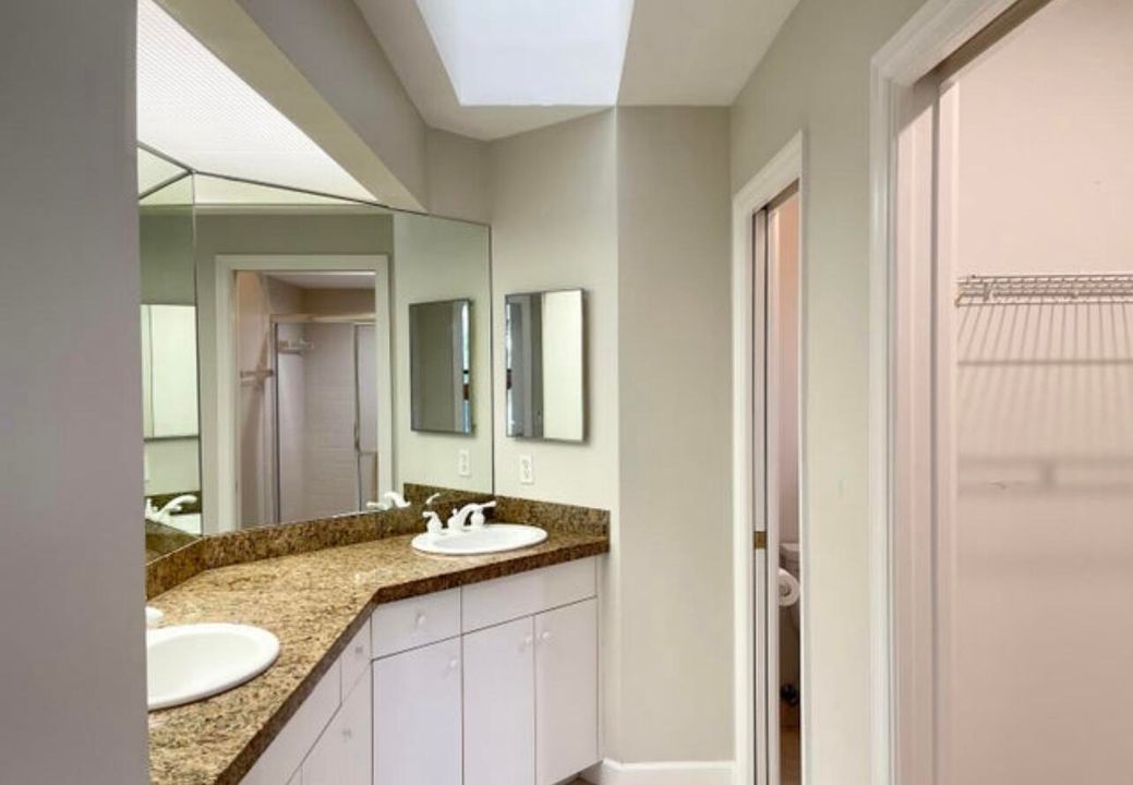 В аренду: $3,500 (2 спален, 2 ванн, 1135 Квадратных фут)