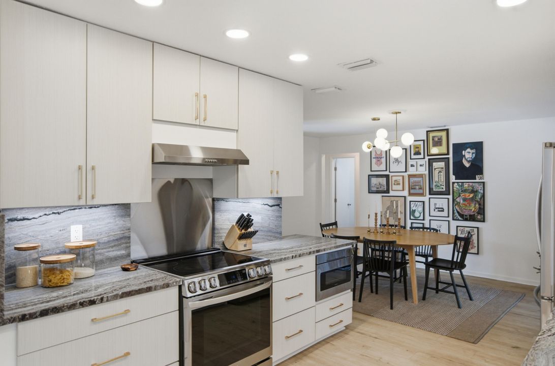 待售: $750,000 (3 贝兹, 2 浴室, 1484 平方英尺)