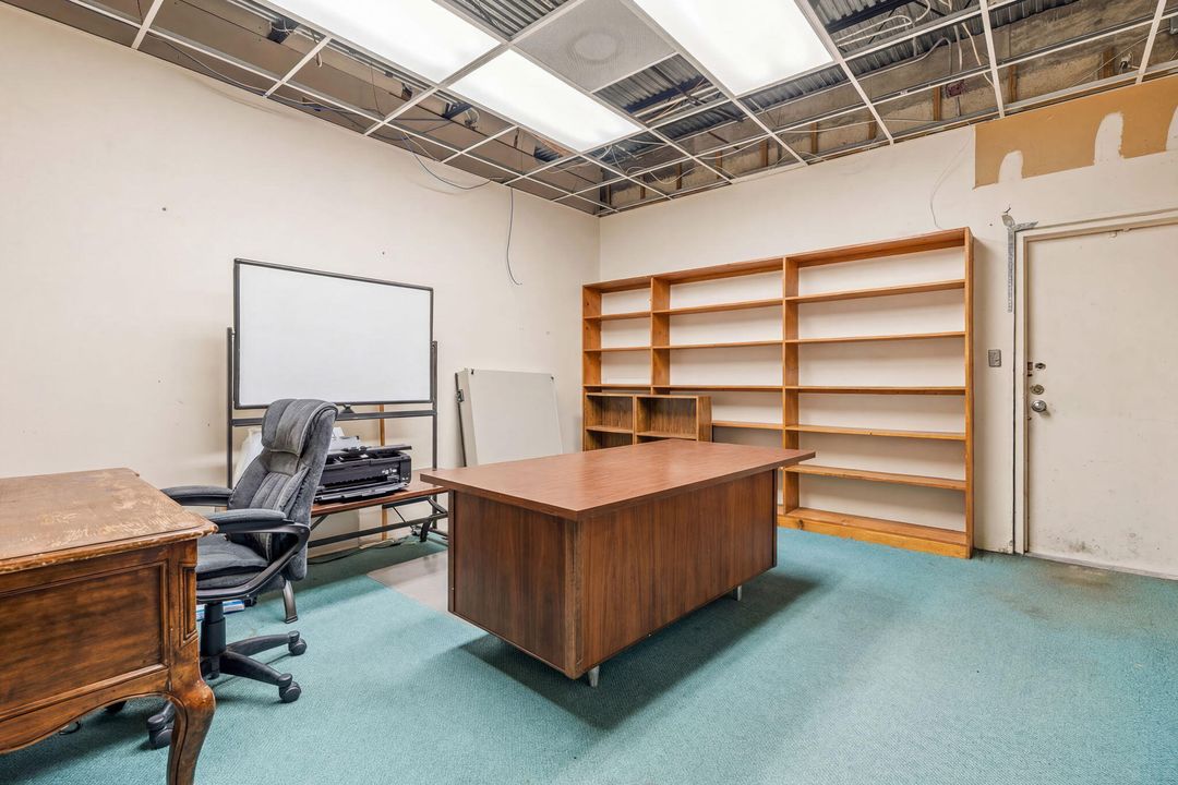 待售: $950,000 (0 贝兹, 0 浴室, 3488 平方英尺)