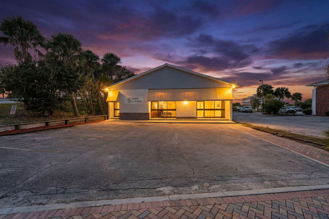 待售: $950,000 (0 贝兹, 0 浴室, 3488 平方英尺)