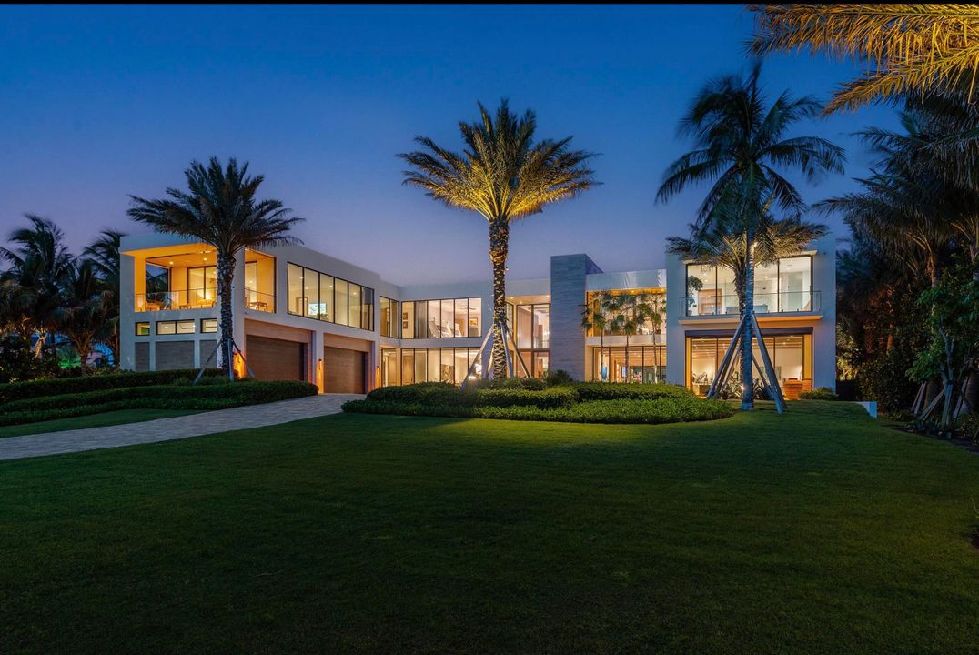 На продажу: $85,000,000 (8 спален, 10 ванн, 19023 Квадратных фут)