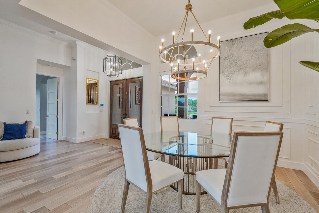 For Rent: $7,750 (5 beds, 3 baths, 3399 Square Feet)