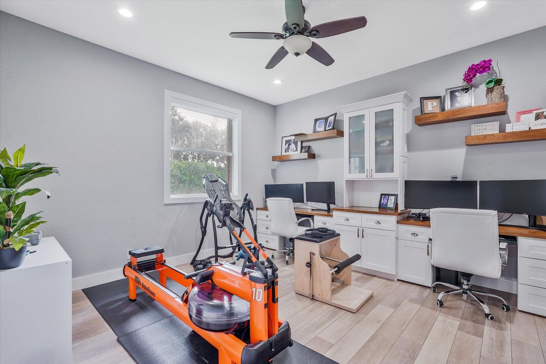 For Rent: $7,750 (5 beds, 3 baths, 3399 Square Feet)