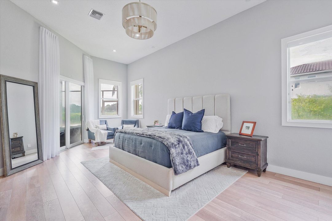 For Rent: $7,750 (5 beds, 3 baths, 3399 Square Feet)