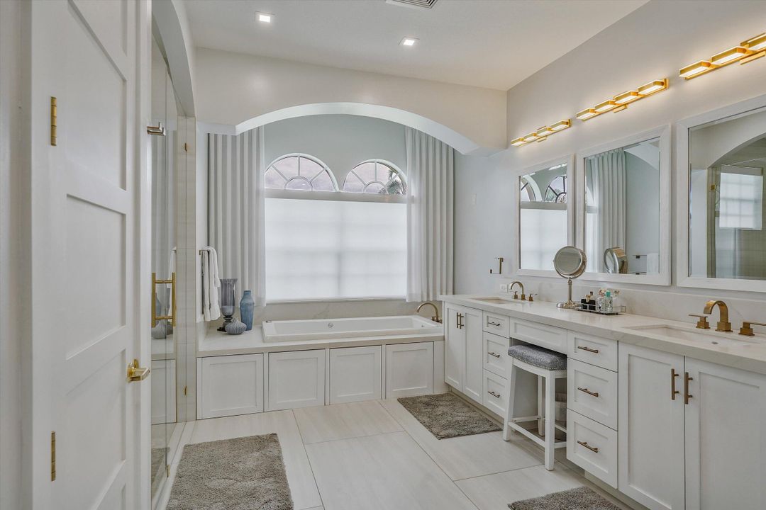 For Rent: $7,750 (5 beds, 3 baths, 3399 Square Feet)