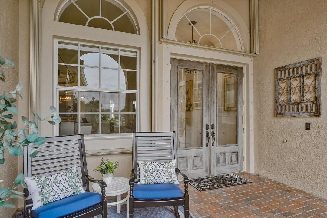 For Rent: $7,750 (5 beds, 3 baths, 3399 Square Feet)