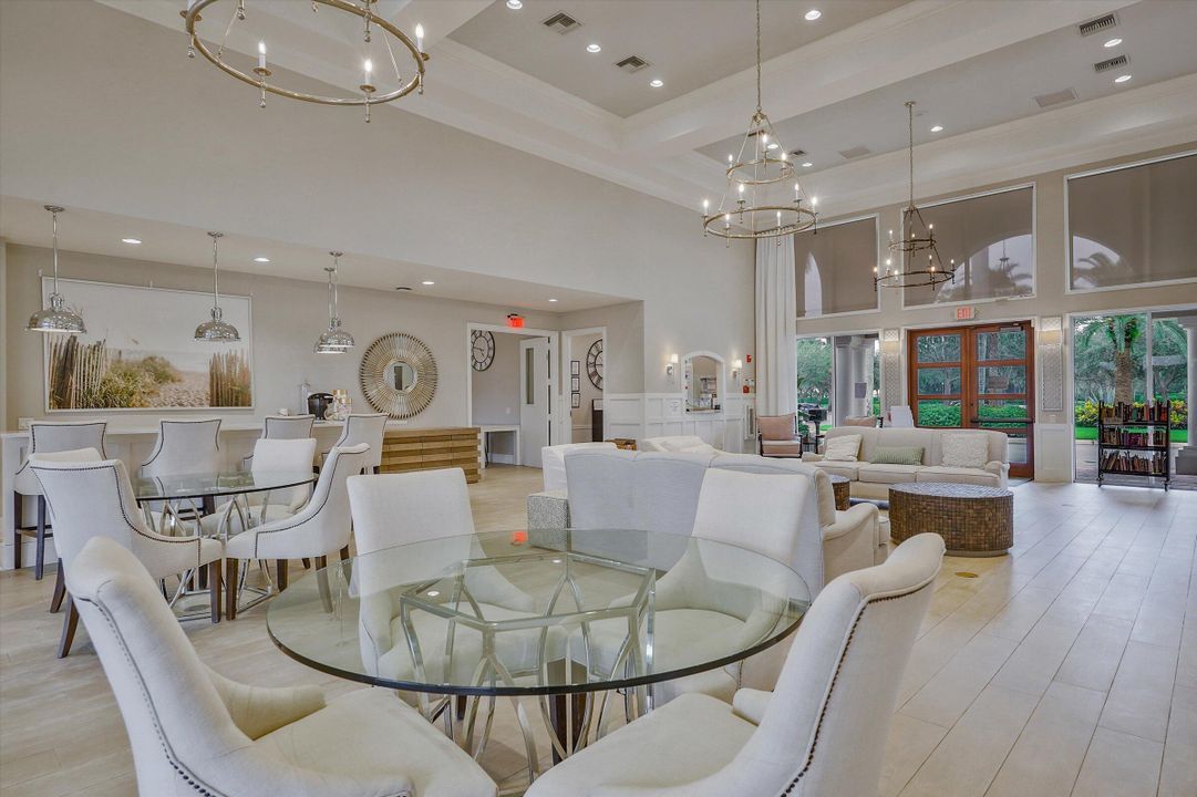 For Rent: $7,750 (5 beds, 3 baths, 3399 Square Feet)