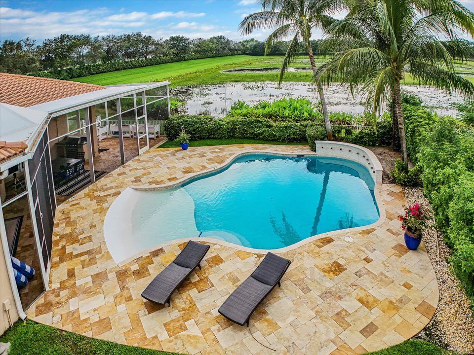 For Rent: $7,750 (5 beds, 3 baths, 3399 Square Feet)