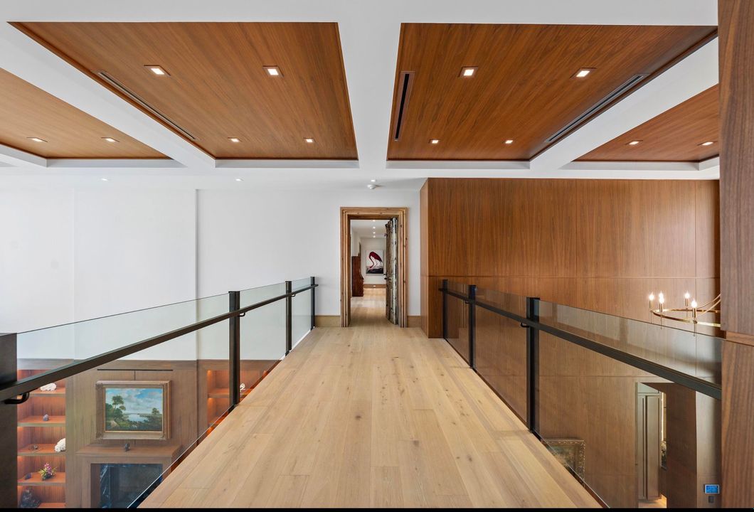 На продажу: $85,000,000 (8 спален, 10 ванн, 19023 Квадратных фут)