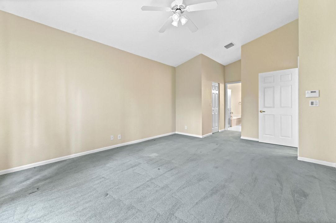 На продажу: $429,900 (3 спален, 2 ванн, 1720 Квадратных фут)