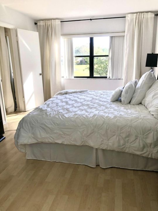 待售: $310,000 (2 贝兹, 2 浴室, 1000 平方英尺)