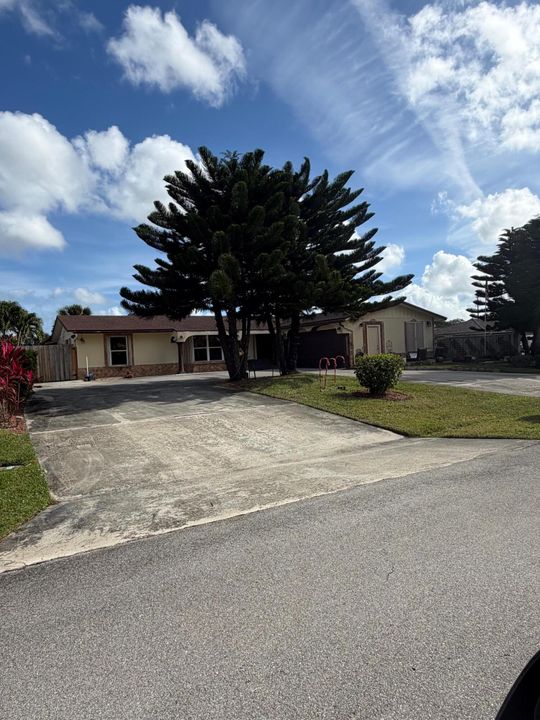 待售: $899,900 (4 贝兹, 3 浴室, 2431 平方英尺)