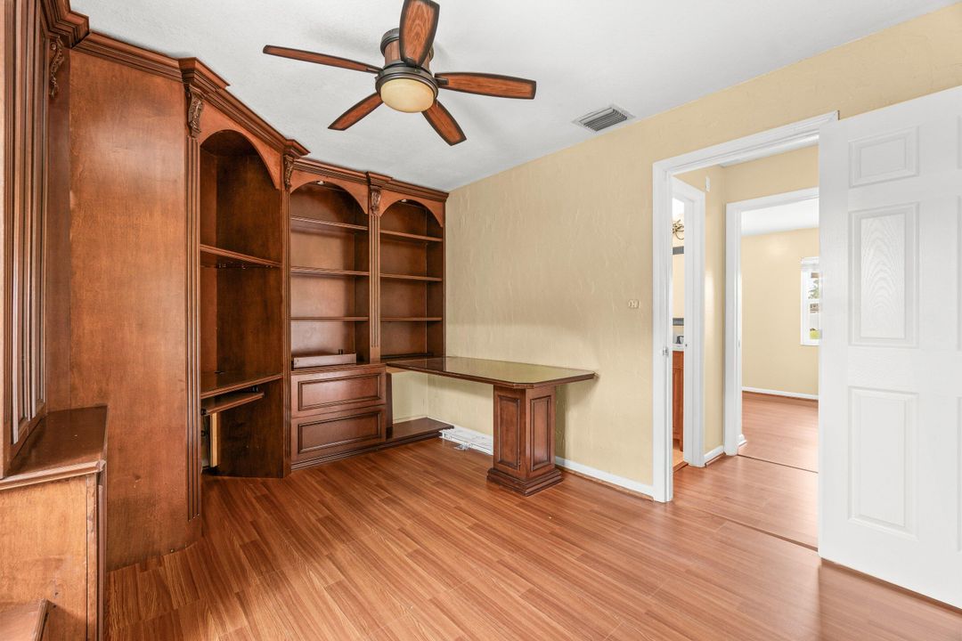 For Rent: $3,000 (3 beds, 2 baths, 1380 Square Feet)