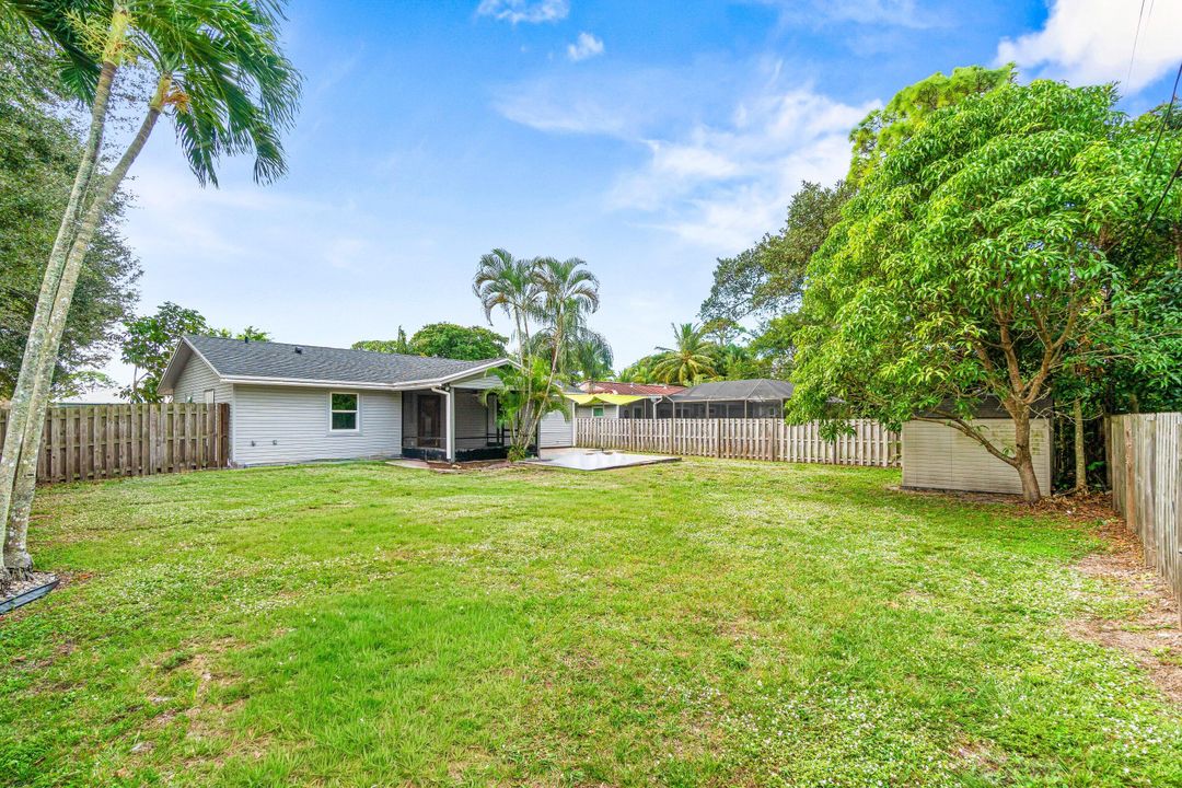 For Rent: $3,000 (3 beds, 2 baths, 1380 Square Feet)