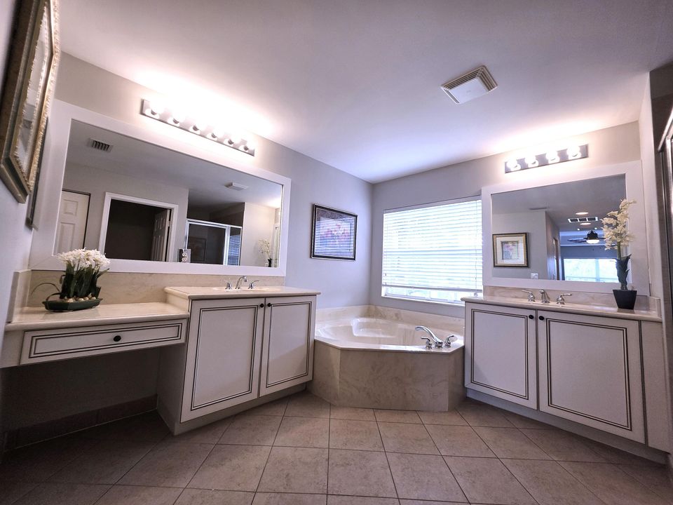 For Rent: $3,000 (4 beds, 2 baths, 2238 Square Feet)