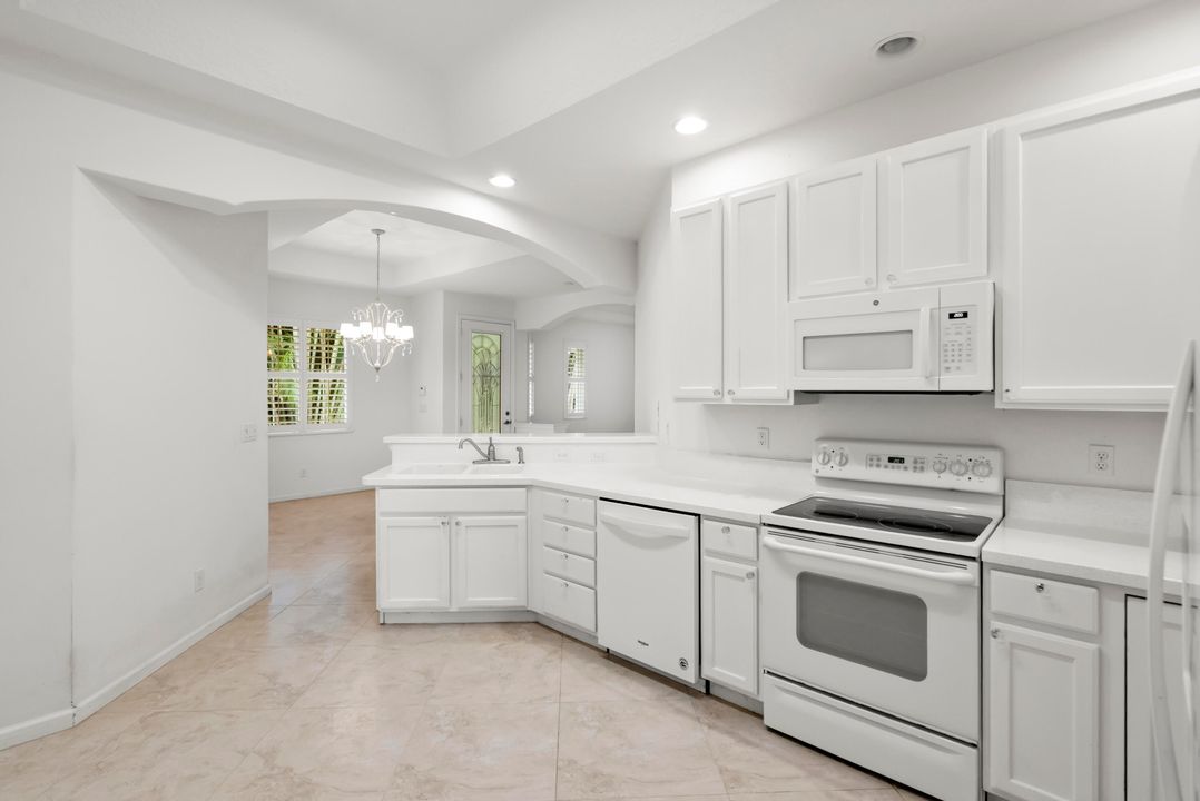 待售: $435,000 (3 贝兹, 2 浴室, 1718 平方英尺)