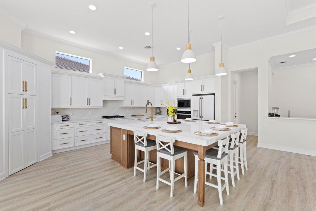 待售: $1,160,000 (4 贝兹, 3 浴室, 3320 平方英尺)