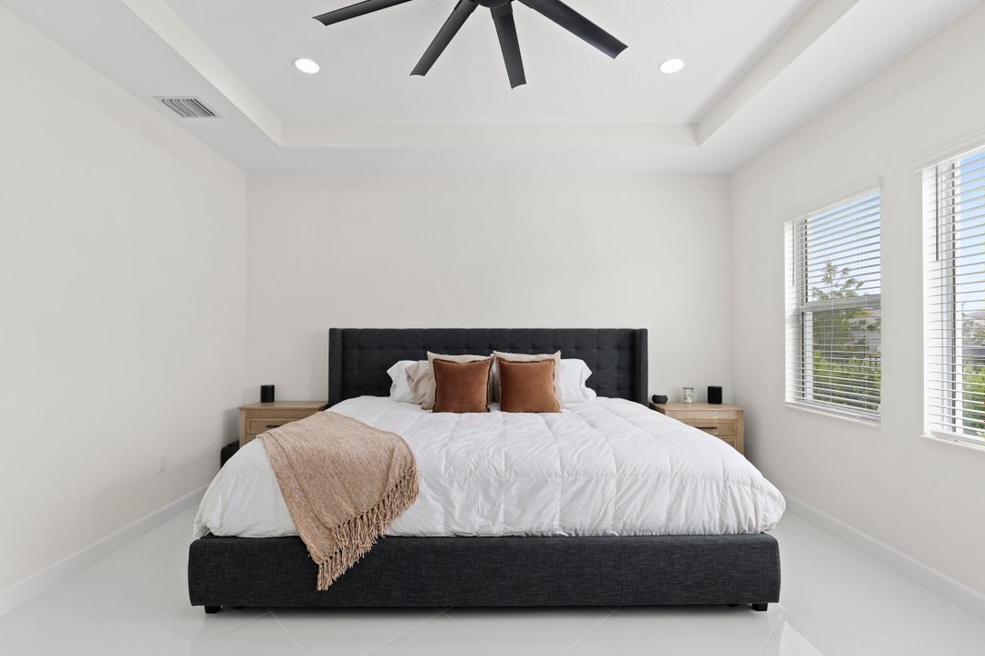 待售: $1,160,000 (4 贝兹, 3 浴室, 3320 平方英尺)