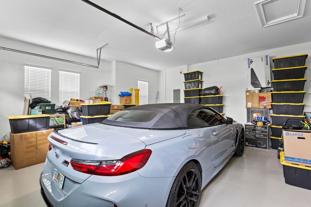 待售: $1,160,000 (4 贝兹, 3 浴室, 3320 平方英尺)