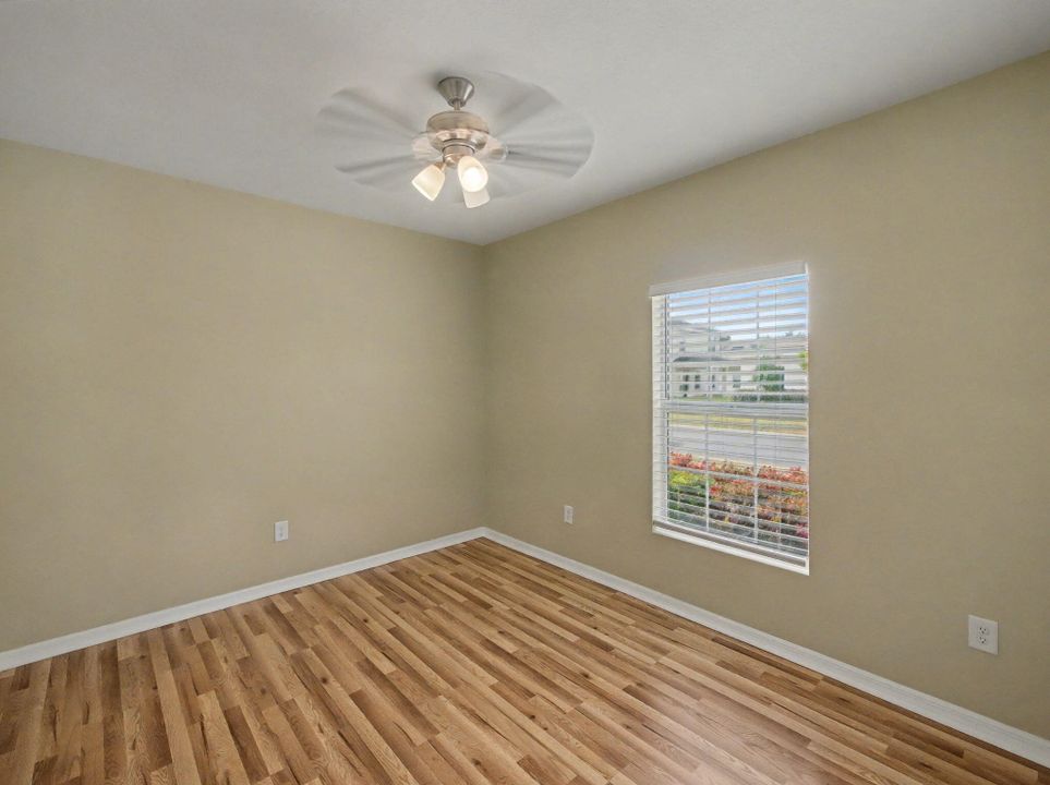 En Venta: $320,000 (3 camas, 2 baños, 1460 Pies cuadrados)