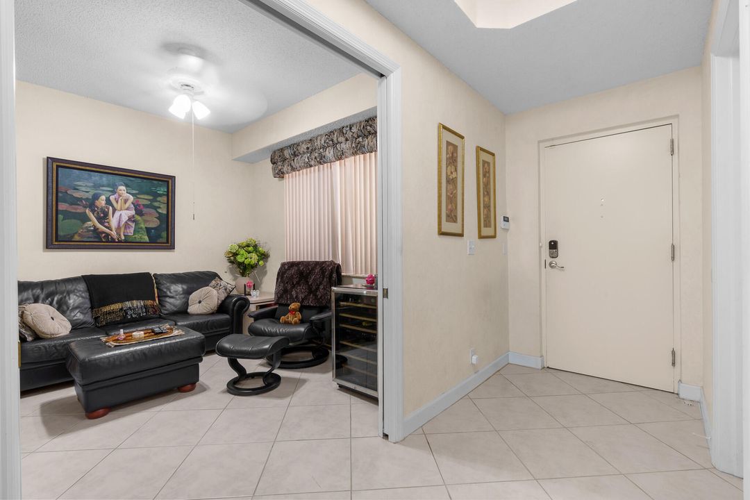 En Venta: $399,990 (3 camas, 2 baños, 1553 Pies cuadrados)