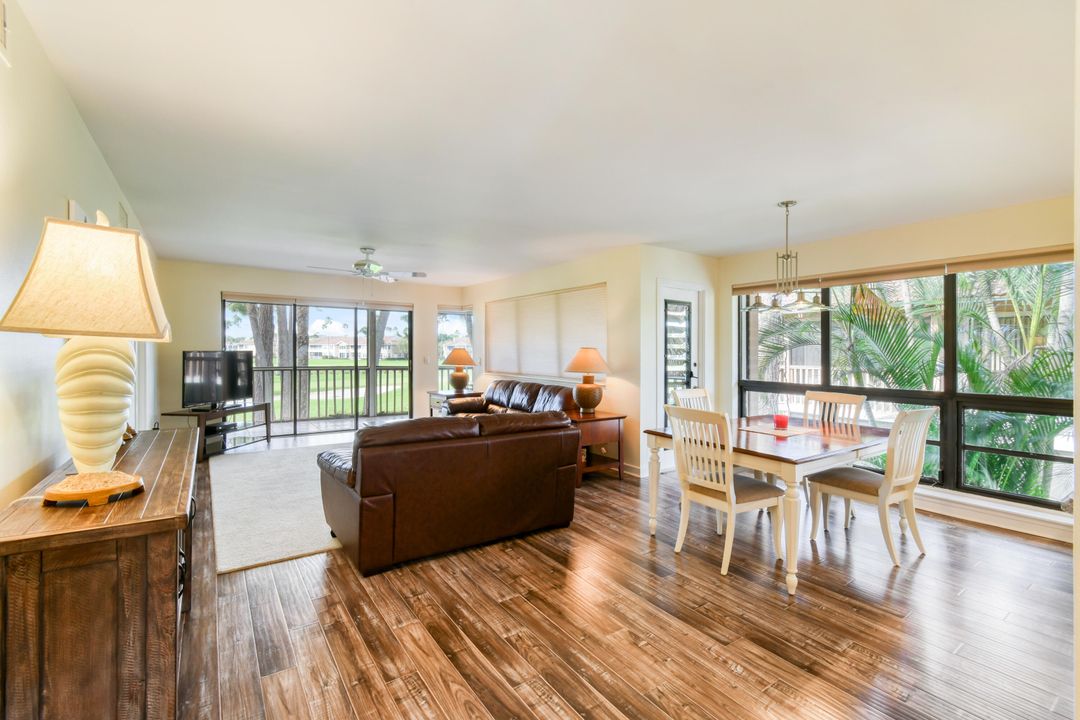 For Sale: $499,000 (2 beds, 2 baths, 1366 Square Feet)