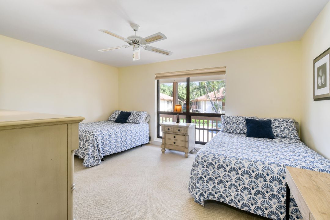 For Sale: $499,000 (2 beds, 2 baths, 1366 Square Feet)