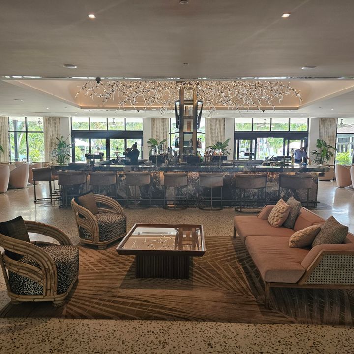 For Sale: $499,000 (2 beds, 2 baths, 1366 Square Feet)