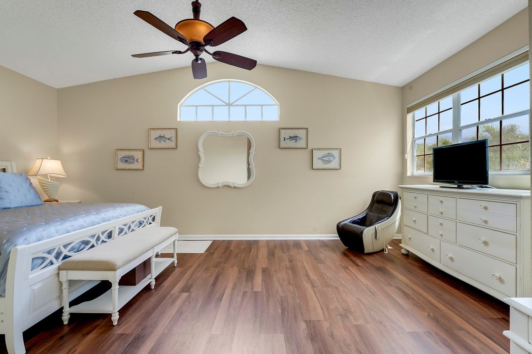 For Rent: $4,000 (3 beds, 2 baths, 2093 Square Feet)