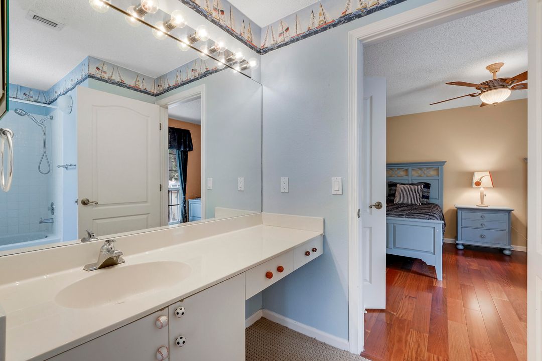 For Rent: $4,000 (3 beds, 2 baths, 2093 Square Feet)