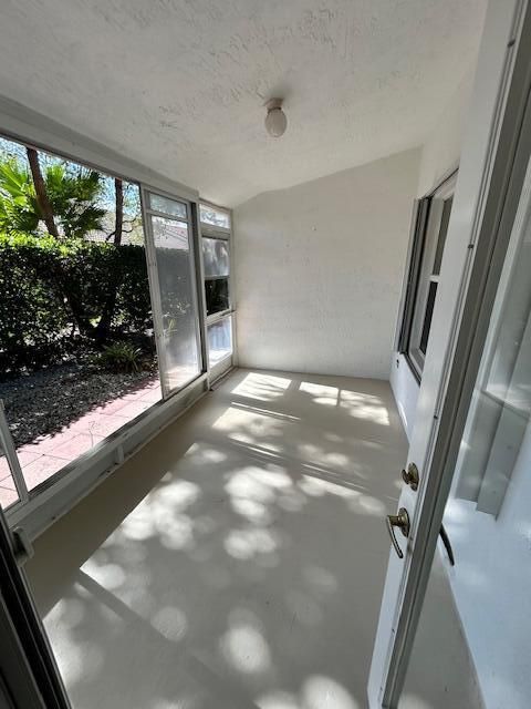 待售: $359,000 (2 贝兹, 2 浴室, 1378 平方英尺)