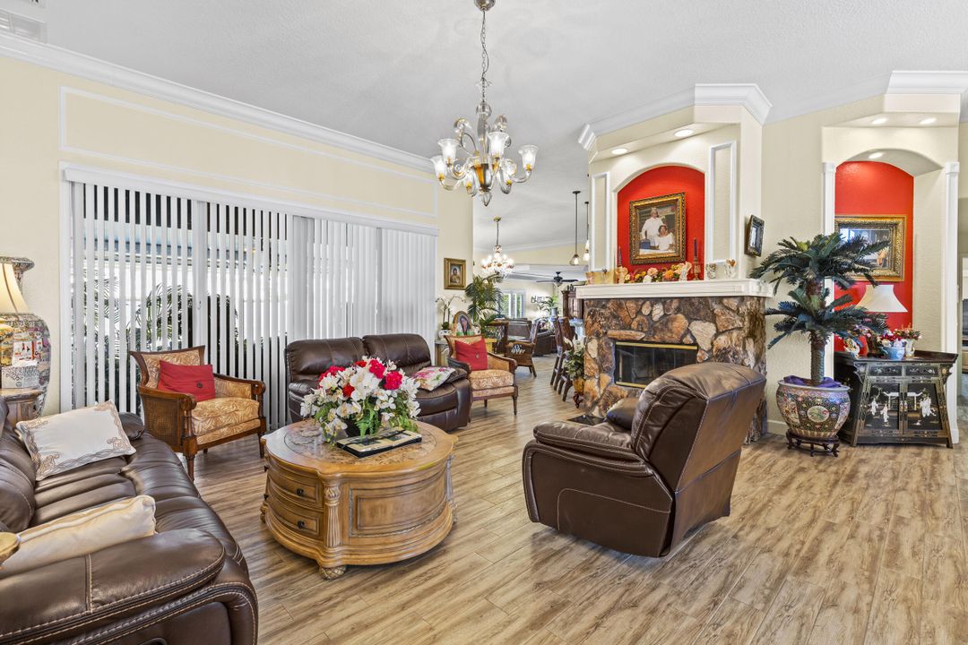 For Sale: $649,900 (3 beds, 2 baths, 2651 Square Feet)