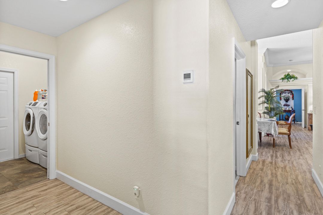 For Sale: $649,900 (3 beds, 2 baths, 2651 Square Feet)