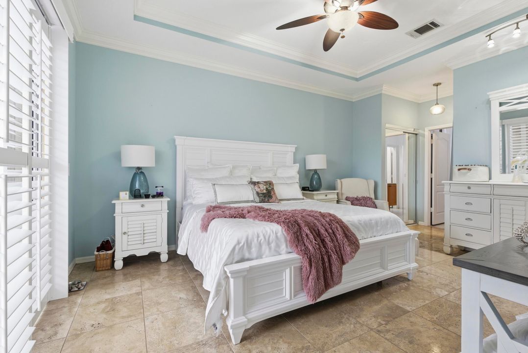 For Sale: $407,770 (4 beds, 2 baths, 1741 Square Feet)