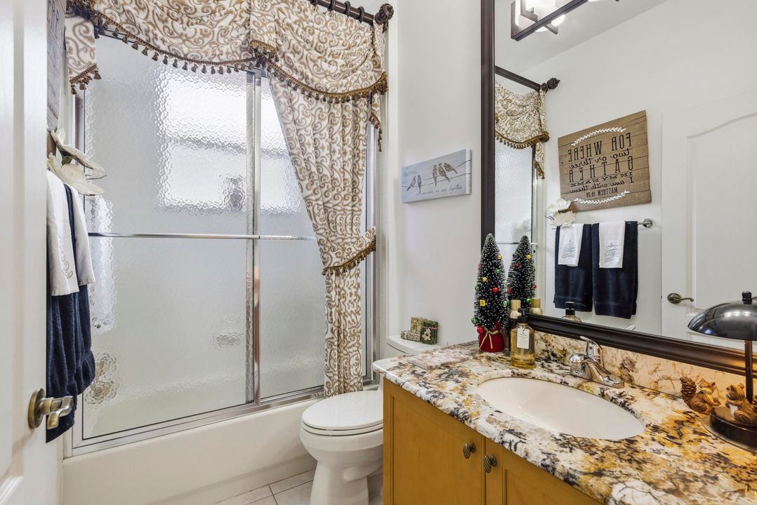 For Sale: $407,770 (4 beds, 2 baths, 1741 Square Feet)