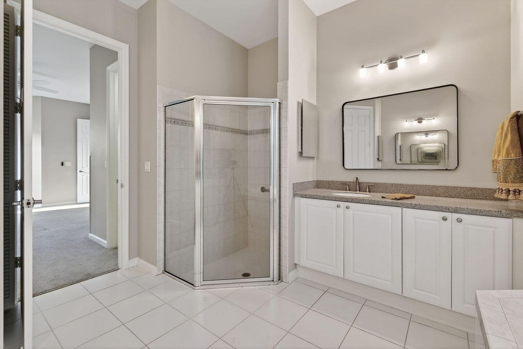 待售: $769,900 (3 贝兹, 3 浴室, 2040 平方英尺)