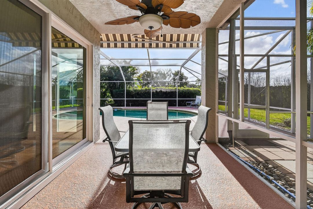 待售: $769,900 (3 贝兹, 3 浴室, 2040 平方英尺)