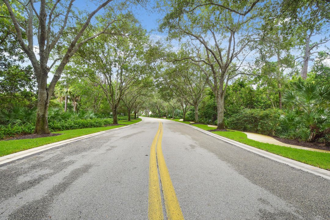 待售: $769,900 (3 贝兹, 3 浴室, 2040 平方英尺)