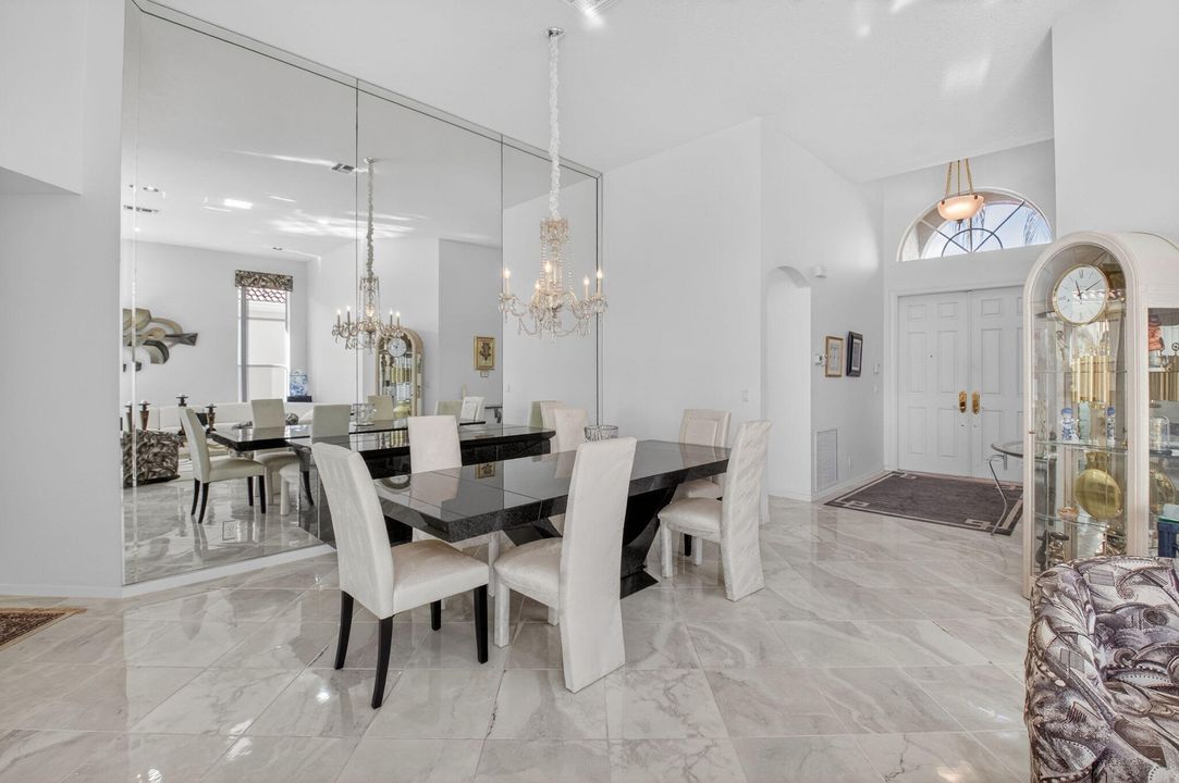 На продажу: $574,900 (2 спален, 2 ванн, 2217 Квадратных фут)