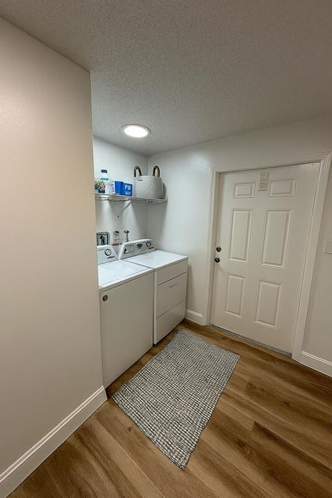 For Rent: $2,295 (3 beds, 2 baths, 1207 Square Feet)